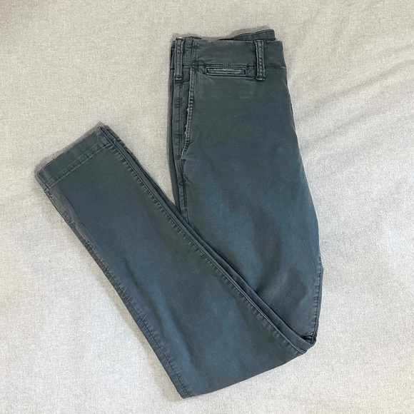 American Eagle Slightly Distressed Slate Blue Khaki Chino Pants in 28x32 - Picture 4 of 6